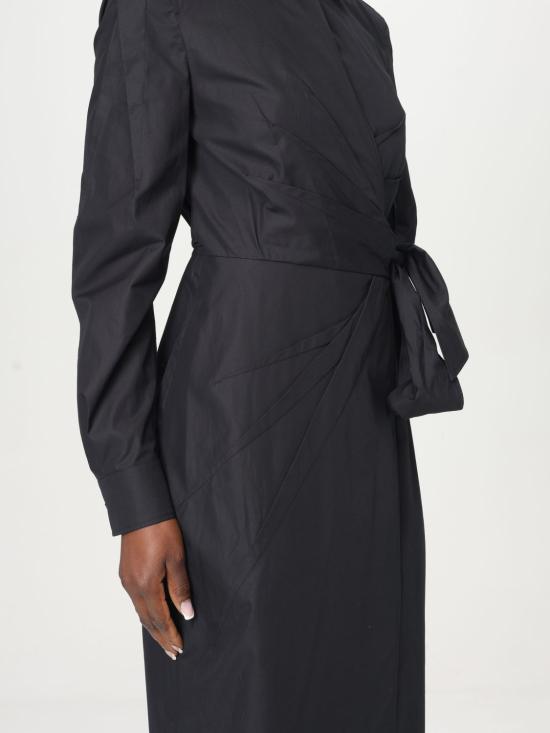 2511221082600 003 Black