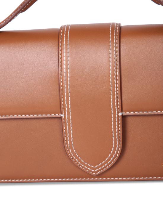 213BA007 3072 811 Brown