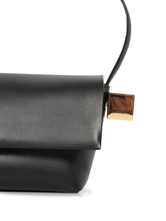 243BA383 3171 990 Black