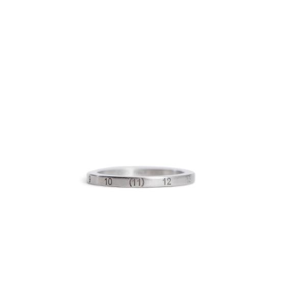 SI8UQ0002SV0129951C Silver