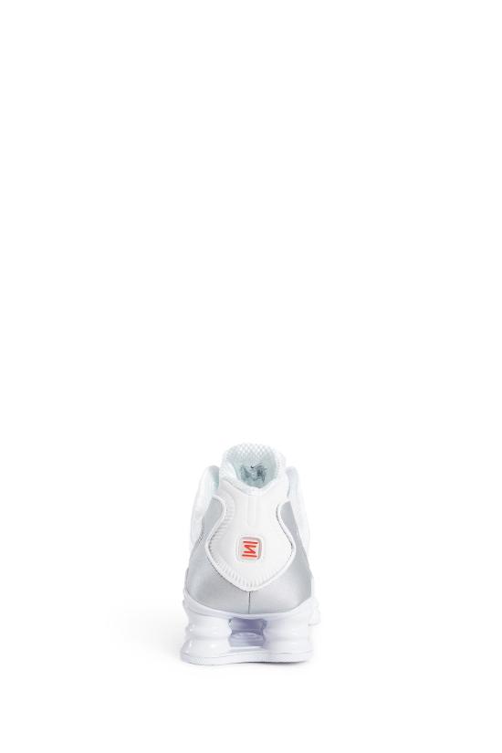 AV3595100 White