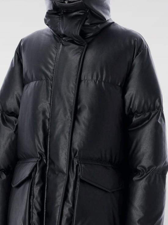 S52AA0180S53057 900 Black