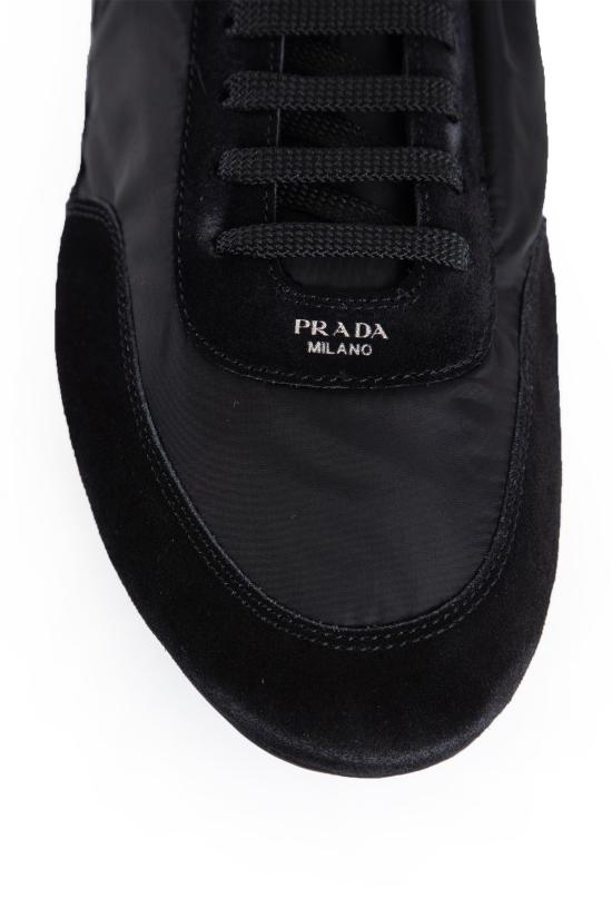2EG479D7CF0002 Black