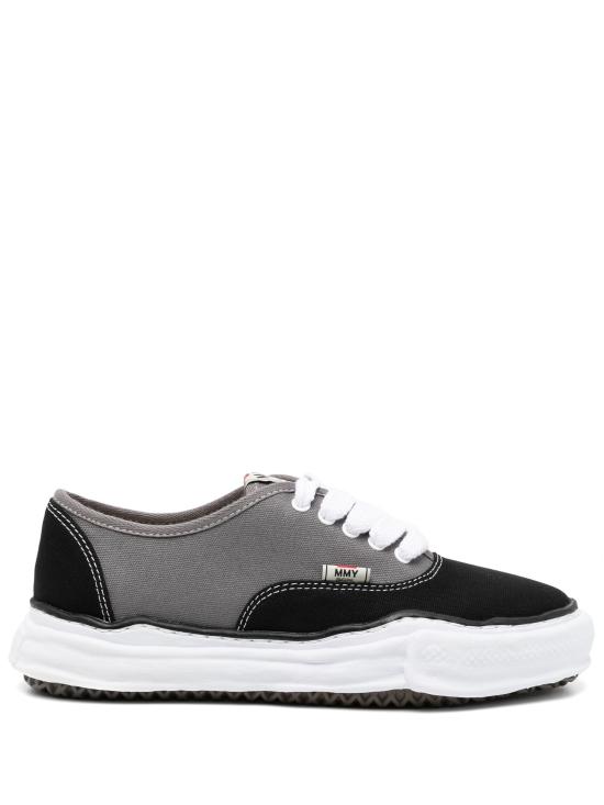A13FW738BLK GRY