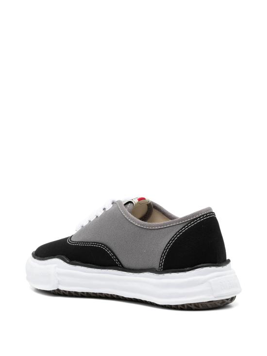 A13FW738BLK GRY