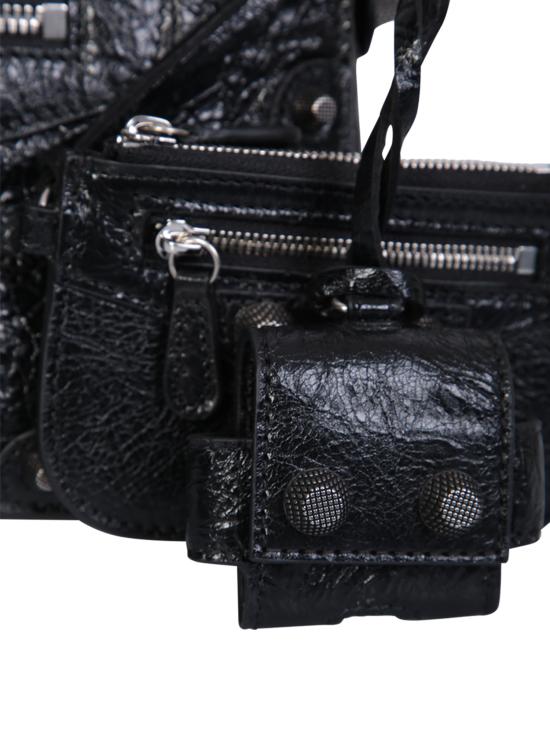 719082 210KR 1000 Black