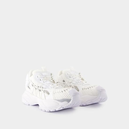 1016874 1A11861 1W000 White
