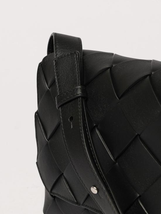 795637V56A1 8803 Black