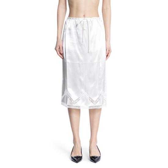 P109W15ZCF0009 White