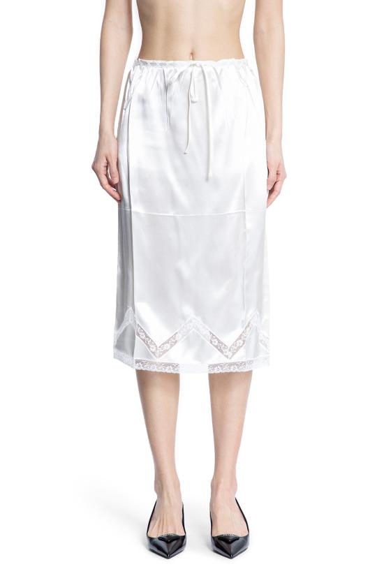 P109W15ZCF0009 White