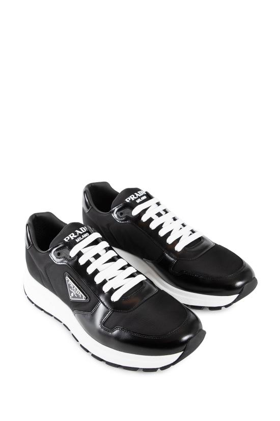 2EE3693LF5F0002 Black