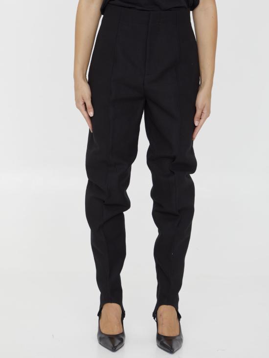 736493 BLACK