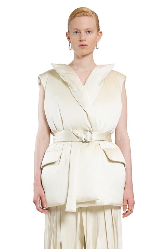 J01AF0108J65306280 Off white