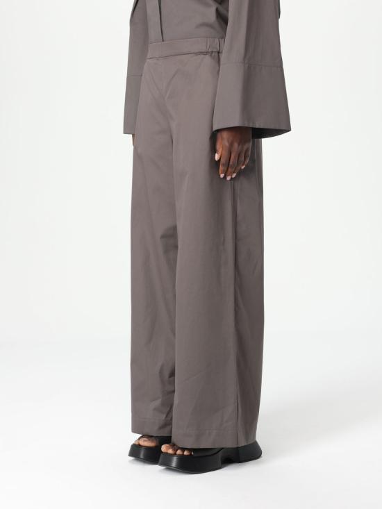 2516131027600 001 Brown