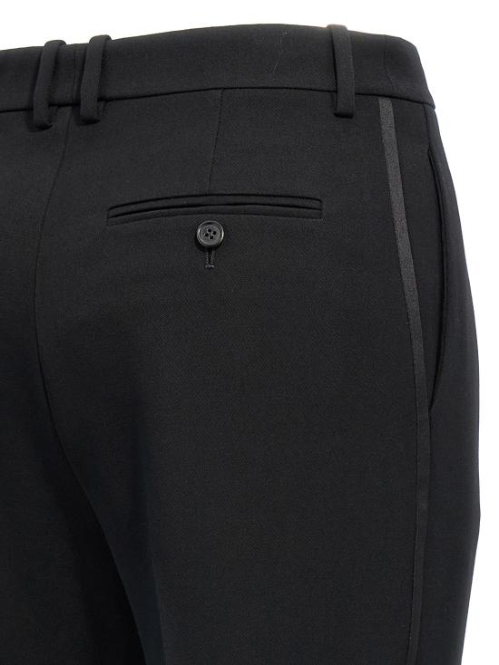 798935Y7E631000 Black