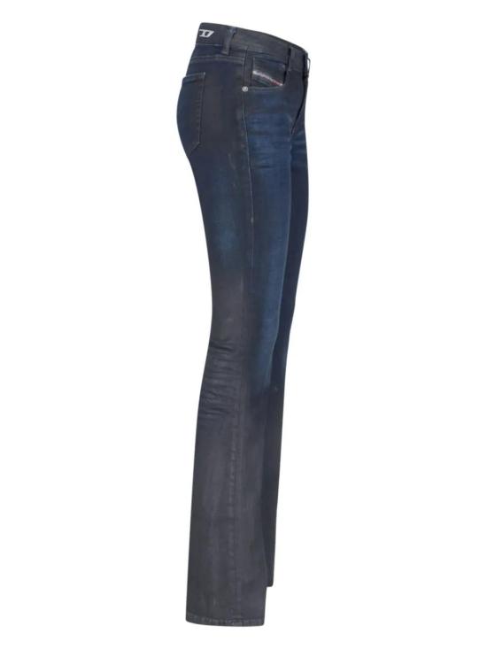 A1100309J18