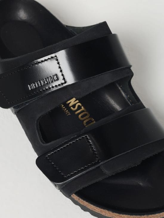 1026570 Black