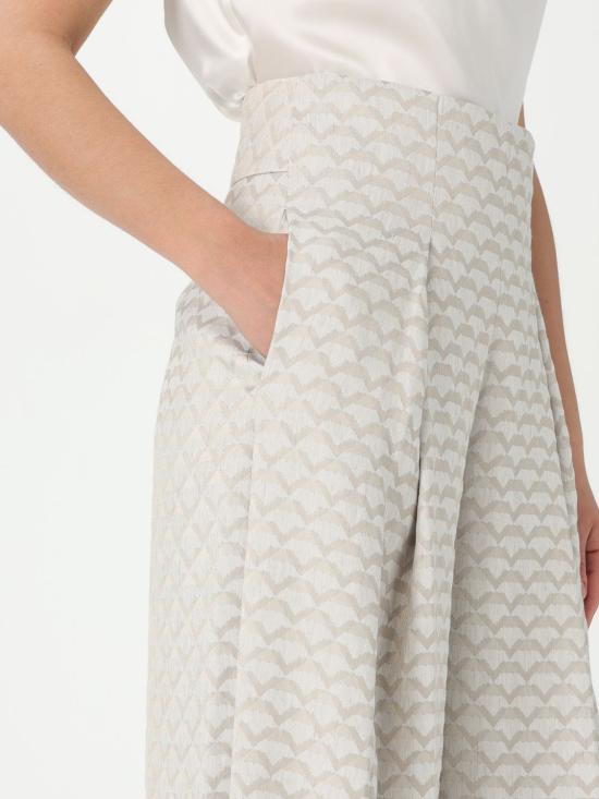 EW001580TE14130 F1047 Grey
