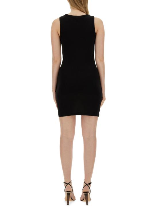 O01HW609 001 BLACK