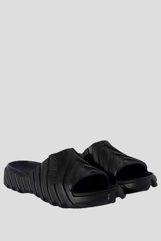 OMIC018S24MAT001 Black