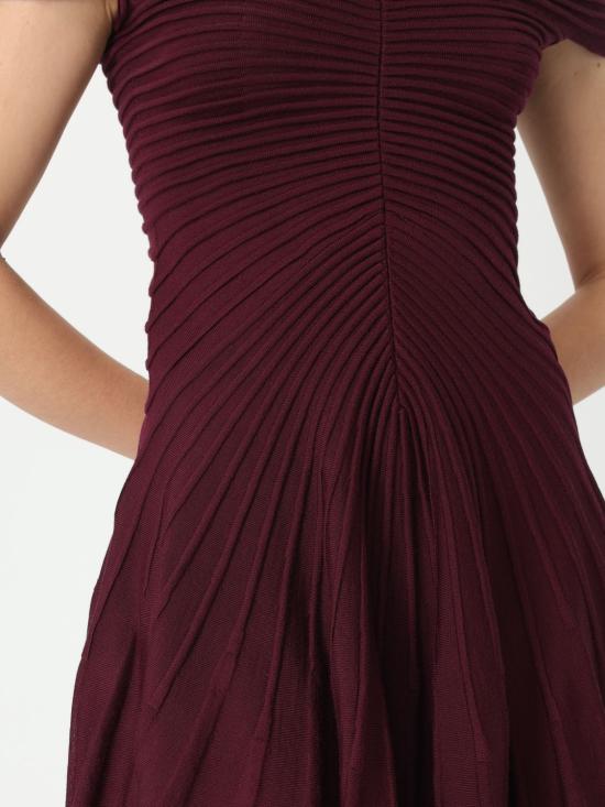 AA9R2527K010A 332 Burgundy