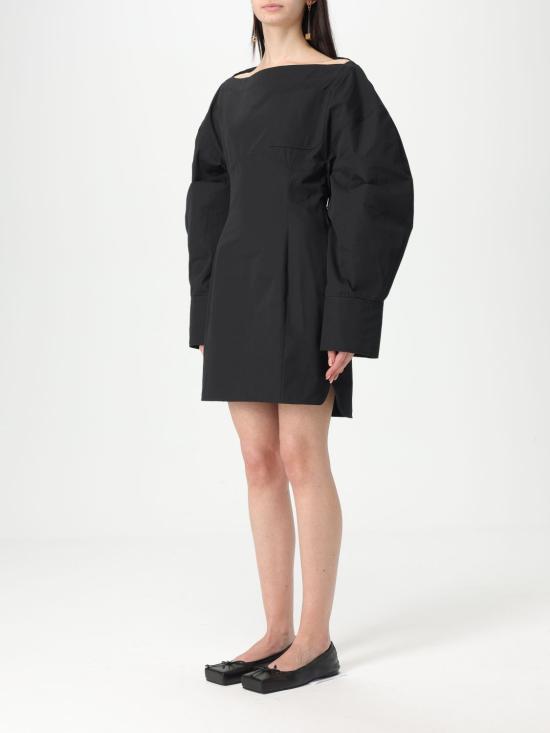 243DR1991519 990 Black