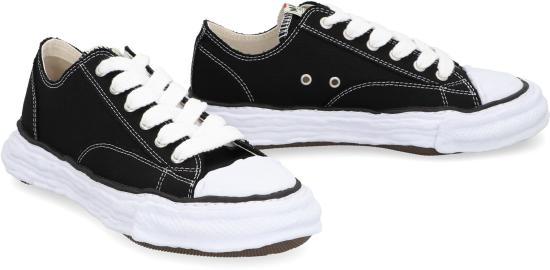 A11FW702BLACK