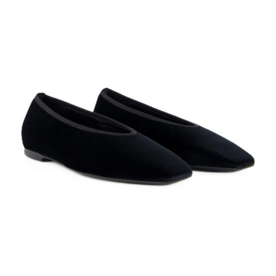 251 WAS0218 FB0361 001 BLACK