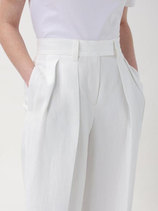 MH126P8512 C600 White