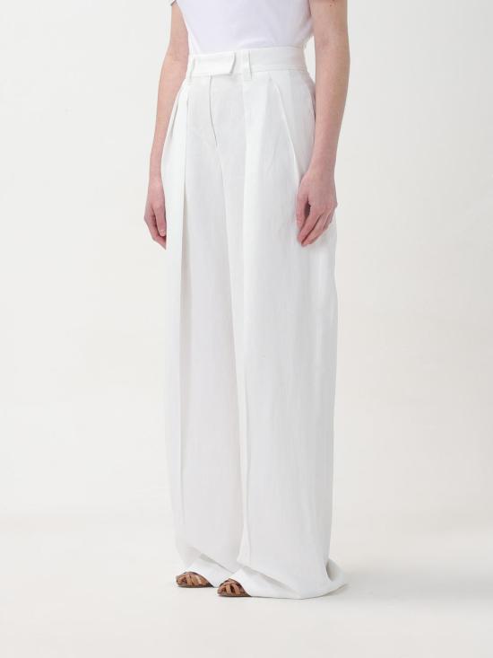 MH126P8512 C600 White