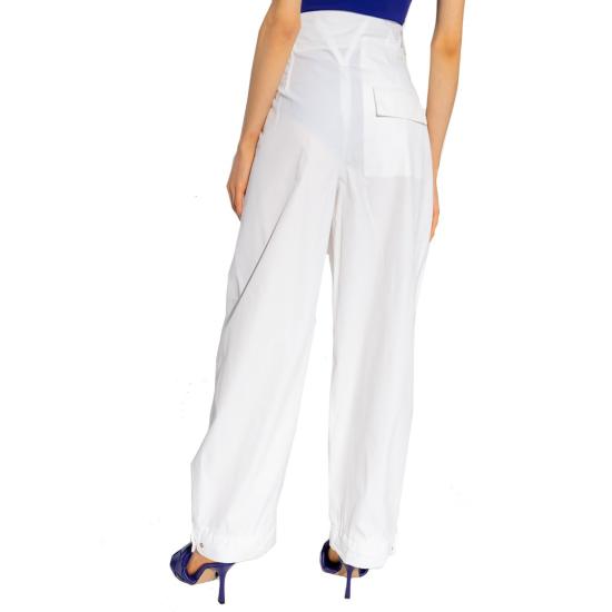 679434 VA5Y0 9068 White