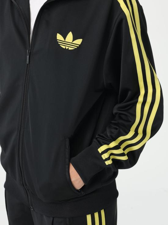 JP2296 Black