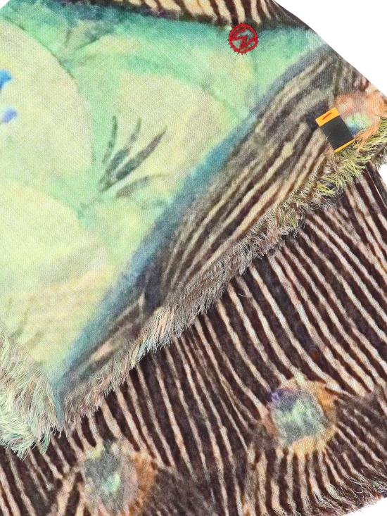 TW2015 PEACOCK