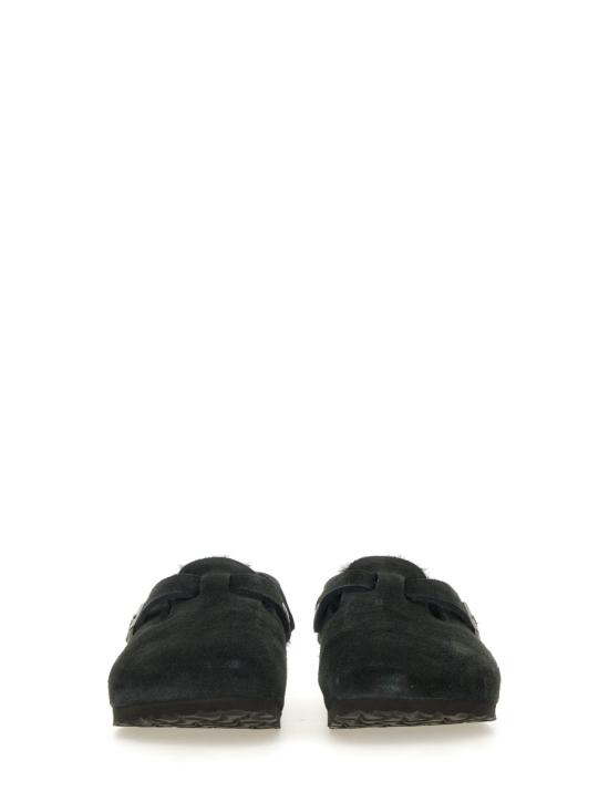 1028328 BLACK