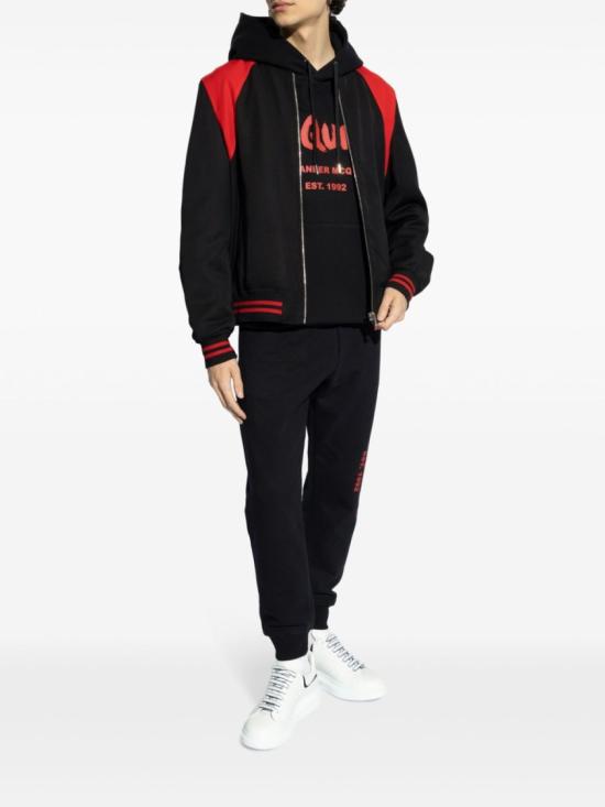 688714 Black