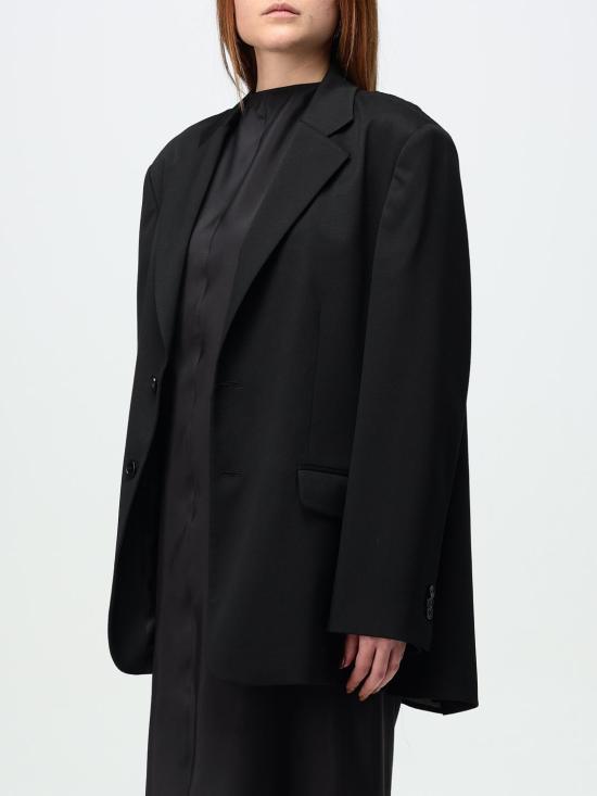 S52BN0138S47848 900 Black