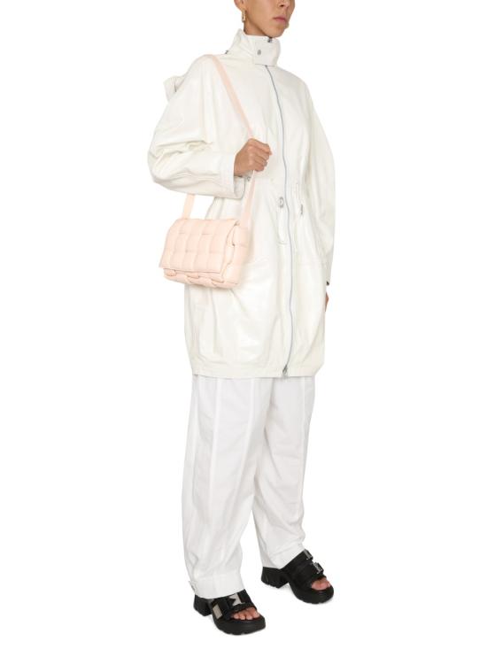 685032 VKLC09908 WHITE