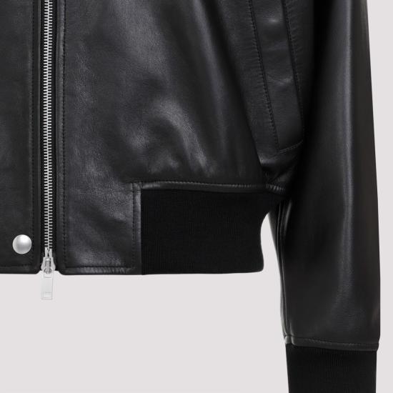 J04BN0104 J07173 Black