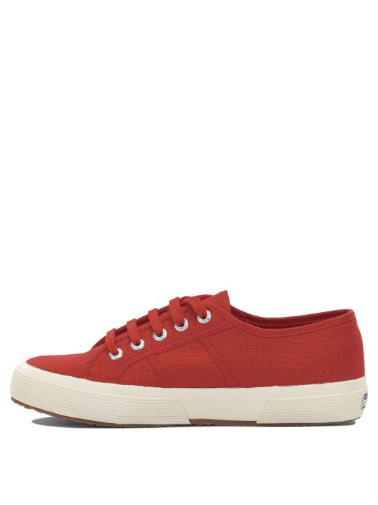 S000010975 Red