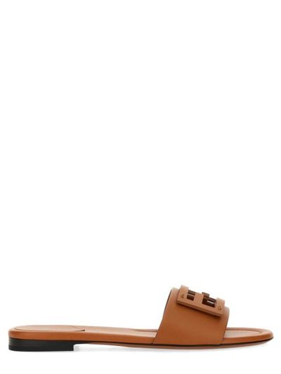 [해외] 26FW 펜디 바게트 레더 슬라이드 8R8136 AE7TF1C4R BROWN