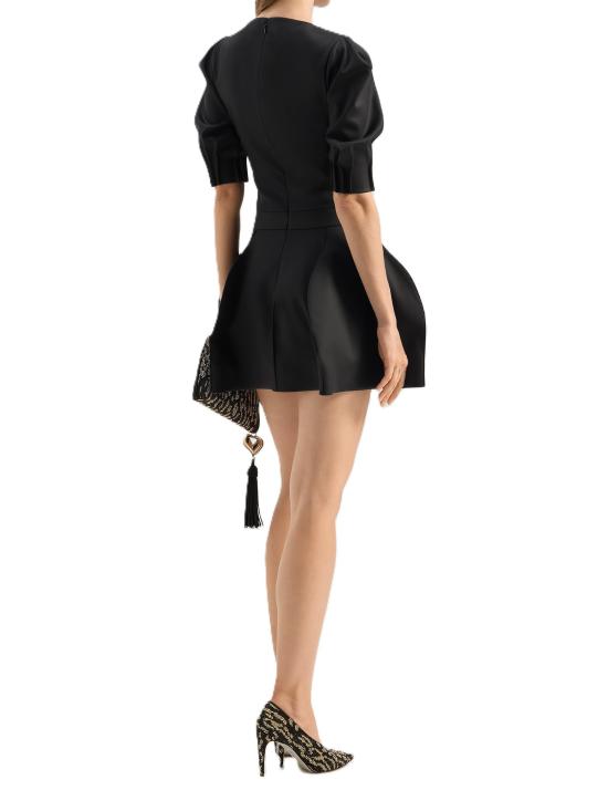 81AJO457N0853899 Black