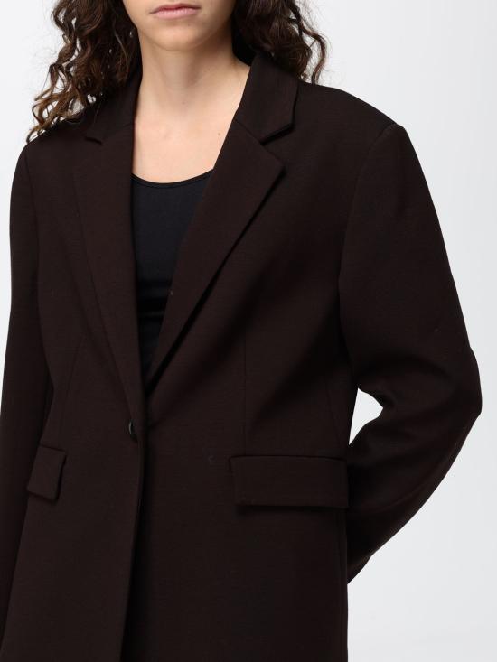 L6WI47 U850 Brown