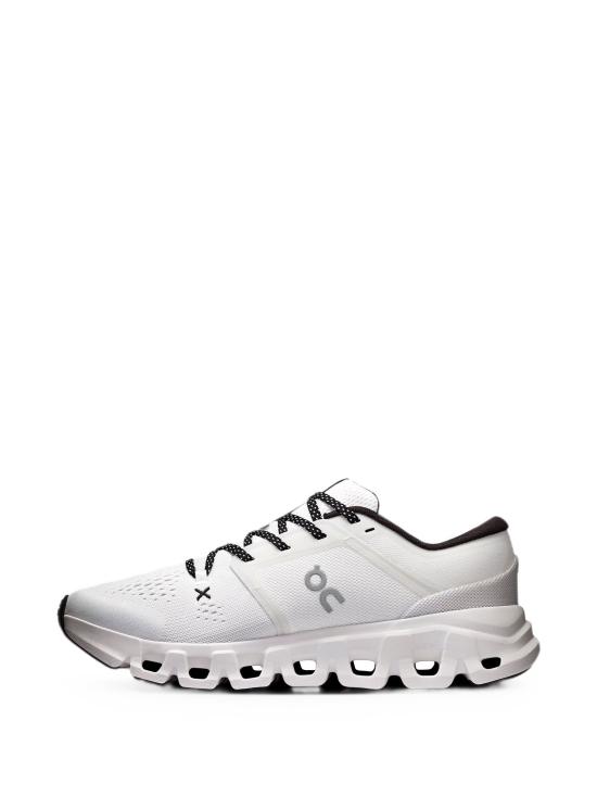 3WG30060462WHITEBLACK