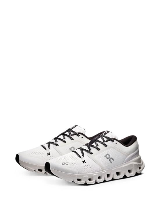 3WG30060462WHITEBLACK